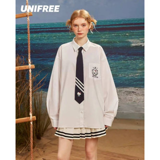 UNIFREE x Hello Kitty เสื้อเชิ้ตแขนยาวคิตตี้และเนคไท สีขาว