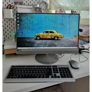 Lenovo All in one Core i3 มีตำหนิจอ ใช้งานได้ปกติ