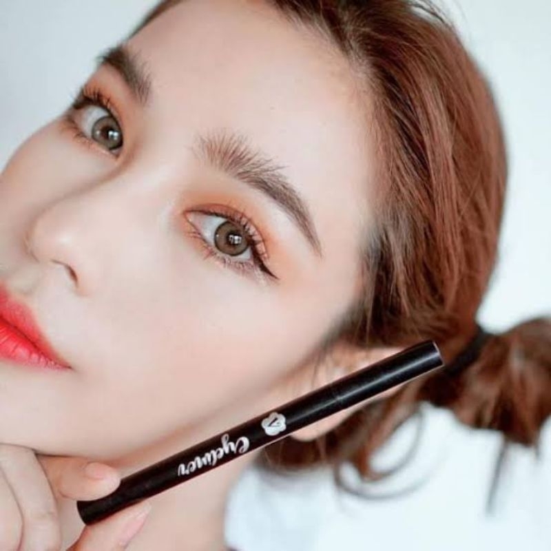 Eyeliner/mascara/Tint V Brand ของวิว วรรณรธ