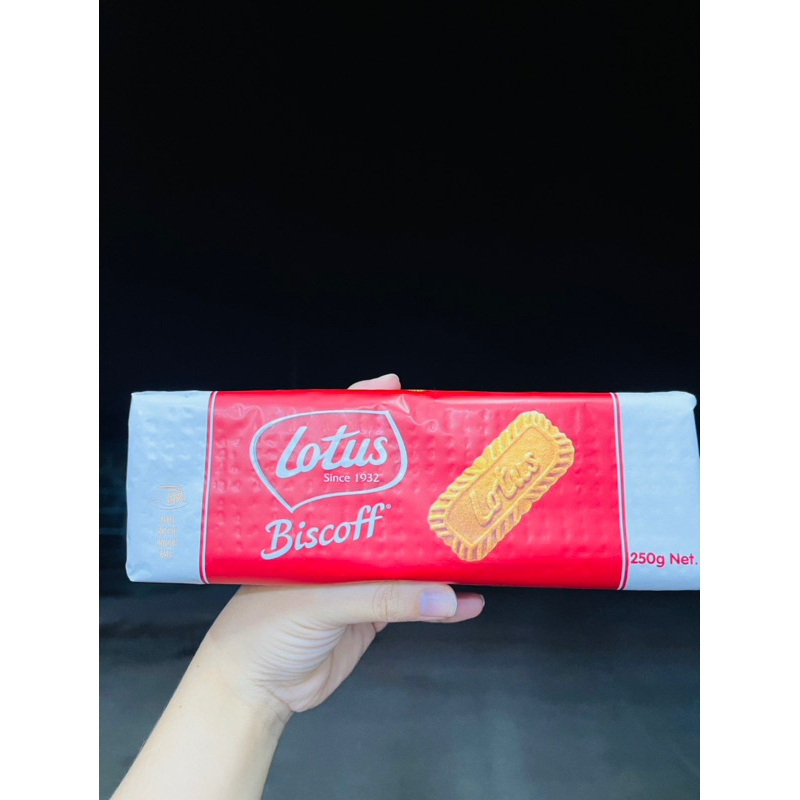 คุ้กกี้Lotus Biscoff สำหรับทำขนมเบเกอรี่ต่างๆ ทานคู่กับนำ้ชากาแฟหรือทานเล่นก็ยิ่งฟิน ขนาด250กรัม