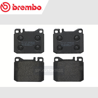 BREMBO ผ้าดิสเบรคหน้า BENZ E CLASS W123 (200 230 280 300) 76-&gt; P50 002B