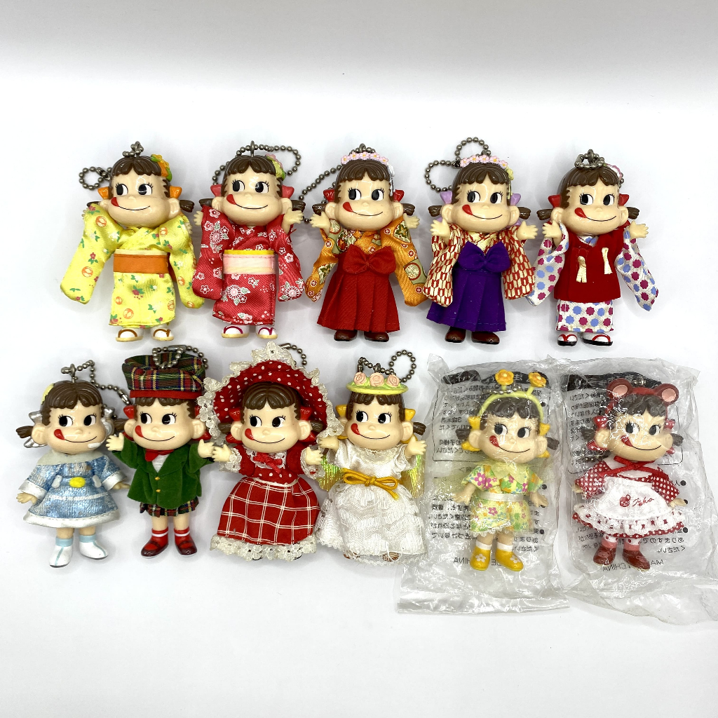 Peko-Chan เปโกะจัง พวงกุญแจเปโกะ ชุดผ้า Milky Peko Figure Keychain 8 cm มือสอง พวงกุญแจโมเดล เป๊กโกะ