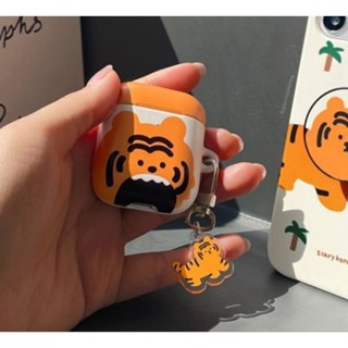 ★★พร้อมส่ง/ของแท้★★ Momocase set เคสแอร์พอร์ตรุ่นที1,2 hard case En-Friends (Tiger)