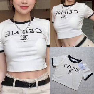 เปิดพรี📍 CL CROP TOP เสื้อยืด ทรงครอป แขนสั้น แบรนด์ดัง