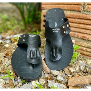 รองเท้ายางรถยนต์ รุ่นหัวแบน