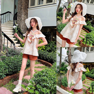 Code : M8 Boniga ชุดเซ็ต เสื้อเว้าไหล่แต่งสายคล้องคอเนื้อผ้าลูกไม้+กางเกงขาสั้นสีพื้น สำหรับผู้หญิง ไซส์ S-L