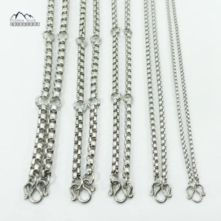 A15 ลายผ่าหวาย ห้อยพระ 1-9 องค์ ขนาด 3 -6.5 มิล สีเงิน สร้อยคอ แขวนพระ สร้อยสแตนเลสแท้ สร้อยพระ stainless necklace