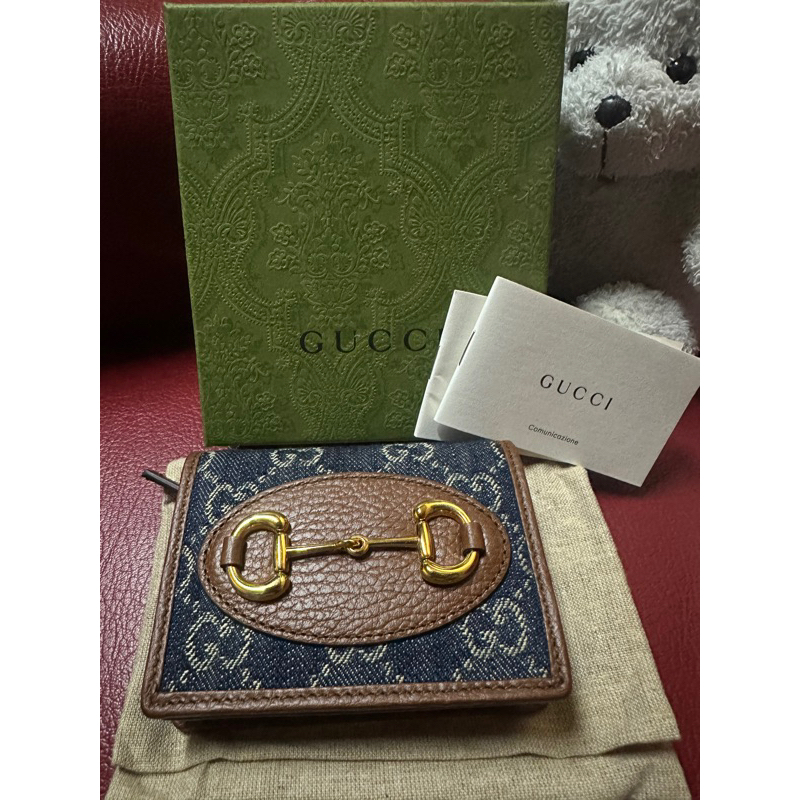 used like new :Gucci blue & brown horsebit cardholder