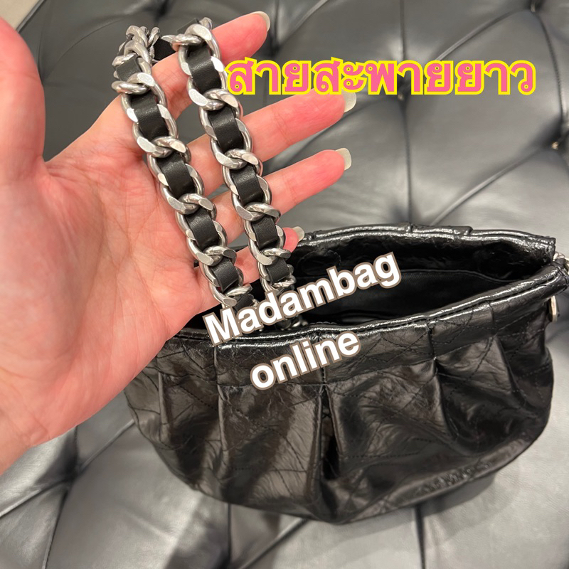 CHARLES & KEITH Duo Double Chain Bag ใบเล็ก /ใบใหญ่ กระเป๋าสะพายไหล่