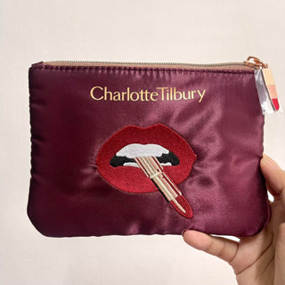 กระเป๋า Charlotte Tilbury  Walk of No Shame กระเป๋าเครื่องสำอาง