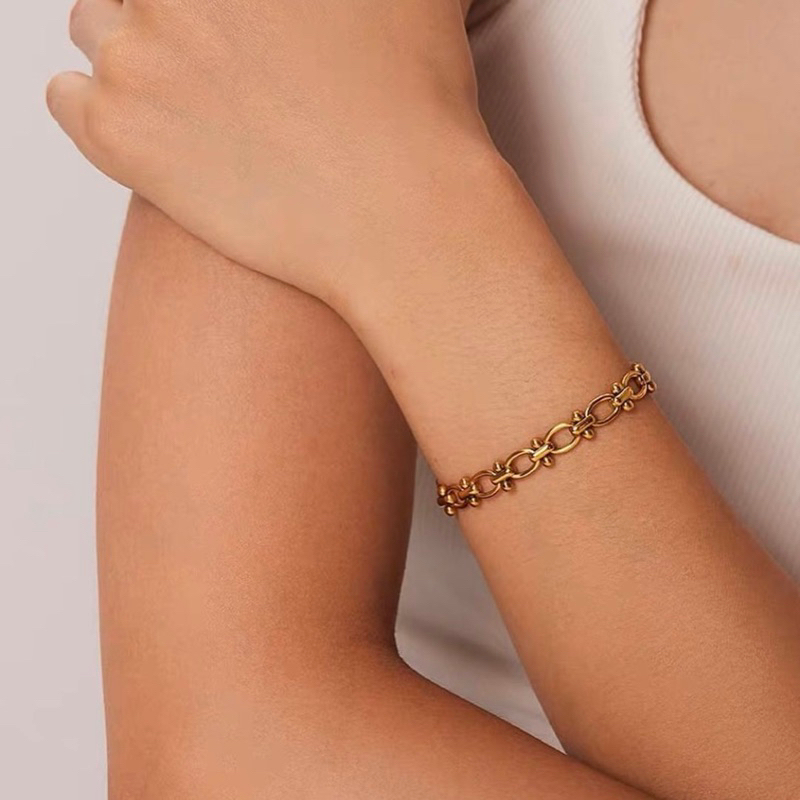 TIARA Gold Chain Bracelet (Stainless Steel) กำไลสแตนเลส โดนน้ำได้ ไม่ลอกไม่ดำ ผิวแพ้ง่ายใส่ได้