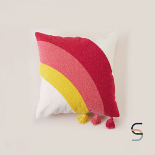 SARABARN Cushion Cover With Tassels | ปลอกหมอนมีพู่ ปลอกหมอน สีชมพู