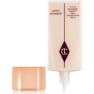 แบ่งขายรองพื้นรุ่นบางเบา CHARLOTTES TILBURY LIGHT WONDER YOUTH-BOOSTING PERFECT SKIN FOUNDATION