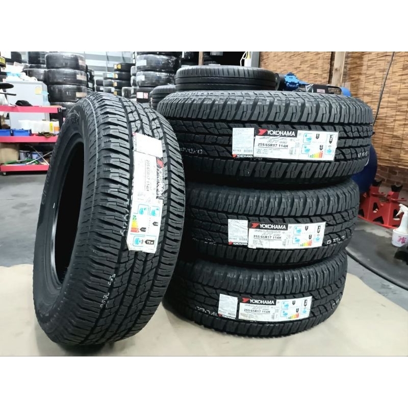 ยางใหม่ 255/65R17 Yokohama Geolandar AT G015(แก้มดำ) ผลิตปี 2023 ประกันบวม 2 ปี จุ๊บลม 4 ตัว จัดส่งฟรี