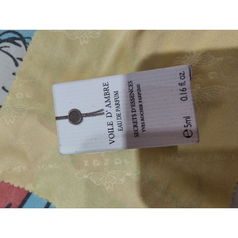 yves rocher -EDP Voile D' Amber  5ml น้ำหอมผู้หญิง