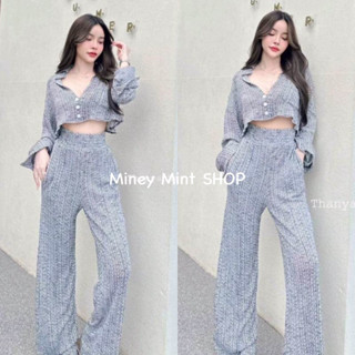 miniminey🌈 กรี๊ดด Set นี้มันดีย์ค๊า เสื้อเชิ้ตครอปแขนยาว 𝕠𝕧𝕖𝕣𝕤𝕚𝕫𝕖 มีกระเป๋าหน้า ผ่าหลัง มาพร้อมกับกางเกง ขายาว เอว3นิ้ว