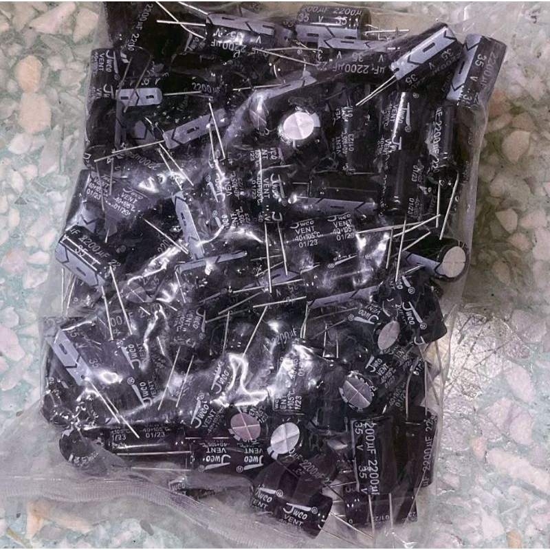 Capacitor ค่า 2200uF/35V. Jwco ตัวสีดำ ( จำนวน 100ตัว)​
