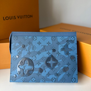 กระเป๋าคลัชLOUIS VUITTON NEW COLLECTION - กระเป๋ารุ่น Pochette Voyage+