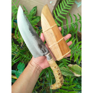 มีดแคมป์ปลายแหลม (Camping knife) มีดพก เดินป่า 7” SUP9 ผิวไฟ ด้ามเหง้าไผ่สวย ฝักไม้สัก รัดหวายถัก คอกั่นมีดสแตนเลส