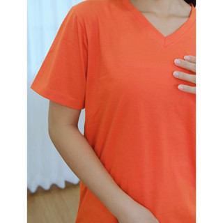 คอวี  สีพื้น  Unisex ใส่ได้ชาย/หญิง มีเก็บปลายทาง