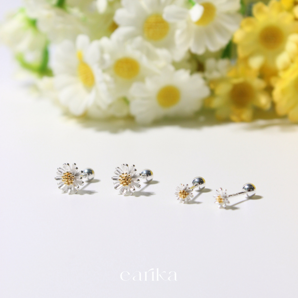 earika.earrings - daisy day piercing จิวหูเงินแท้ดอกเดซี่ เหมาะสำหรับคนแพ้ง่าย