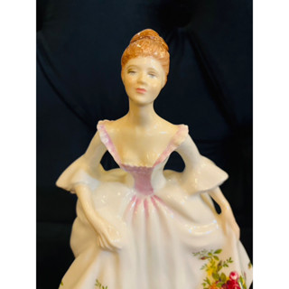 ตุ๊กตาเซรามิก Royal Doulton Country Rose