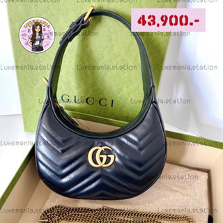 👜: New!! Gucci Half Moon Bag‼️ก่อนกดสั่งรบกวนทักมาเช็คสต๊อคก่อนนะคะ‼️