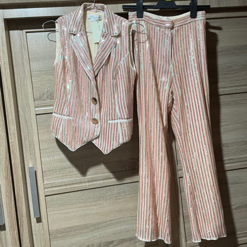 New Janesuda set size us2 uk6