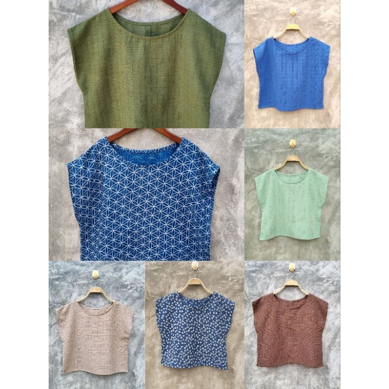 เสื้อครอปคอกลม มีแขนในตัว ผ้าฝ้าย