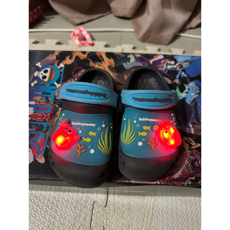 รองเท้าเด็กเบอร์ 7 มีไฟ bubblegummers จากช็อป Bata