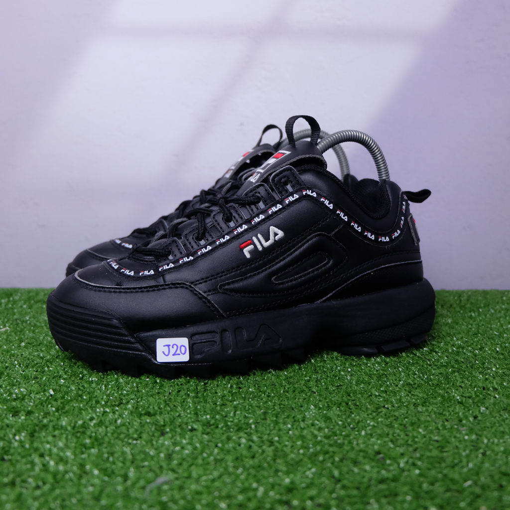 (40/25 cm) Fila Disrubtor Unisex ฟีล่าสีดำหายากมาก รองเท้าผ้าใบฟีล่าอ้วน รองเท้าแฟชั่นลำลองผู้หญิง มือ2ของแท้💯