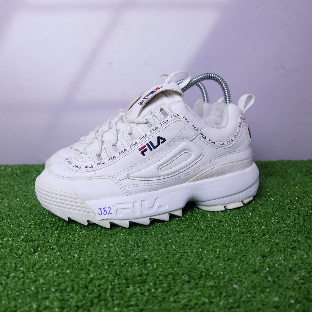 (37.5/23.5 cm) Fila Disrubtor Unisex รองเท้าผ้าใบฟีล่าอ้วน รองเท้าแฟชั่นลำลองผู้หญิง มือ2ของแท้💯
