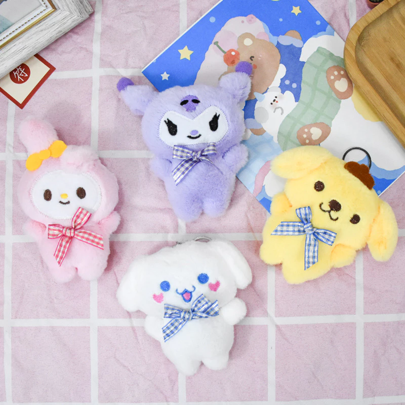 พวงกุญแจ ทีมคูโรมิ Kuromi จี้ผู้หญิงอุปกรณ์เสริมกระเป๋า พวงกุญแจ จี้พวงกุญแจตุ๊กตา รูปทรงน่ารัก สําหรับห้ 059