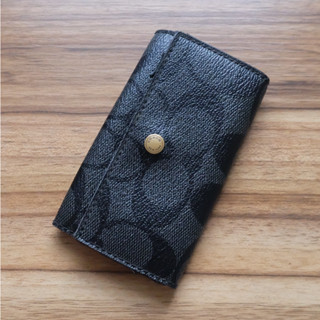 Coach Key Holder กว้าง 2.5 นิ้ว ยาว 4.5 นิ้ว สีดำ กระเป๋าเก็บกุญแจ มือสอง ของแท้