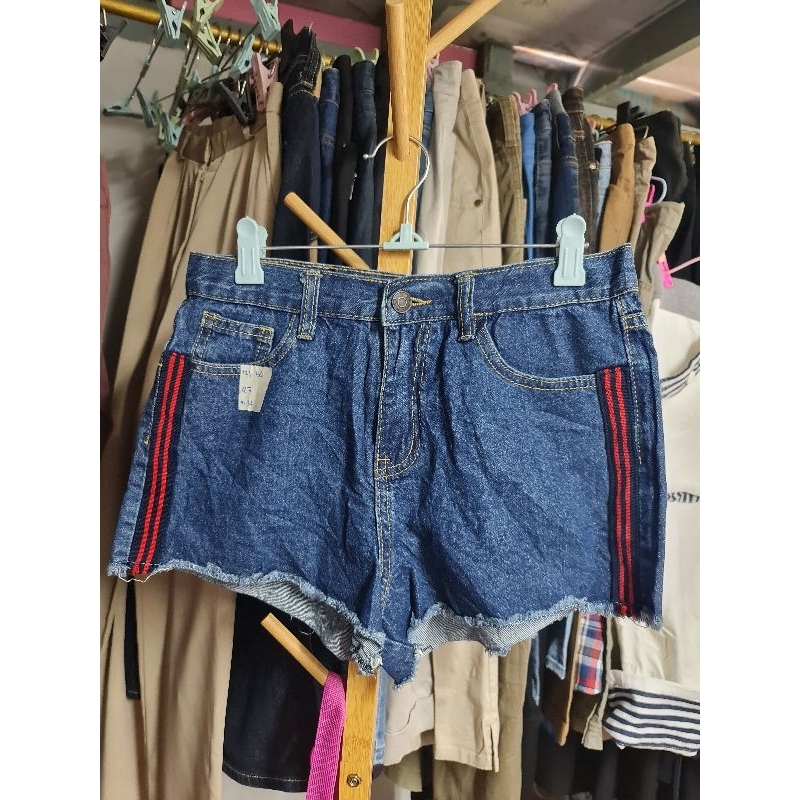 กางเกงขาสั้น มือสอง size m 121-50v