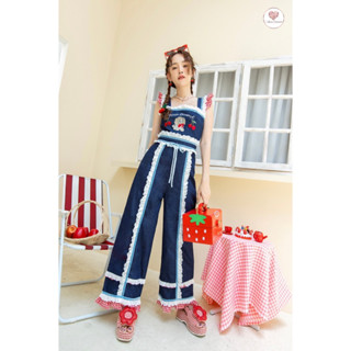 Maria Diamond  จั๊มสูท รุ่น Cherry Buddy Jumpsuit  ผ้ายีนส์ ไซส์ M ของใหม่