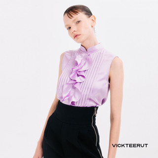 VICKTEERUT Sleeveless Tuck Pleat Blouse with Frill Detail เสื้อแขนกุด ตีเกล็ด ตกแต่งระบาย