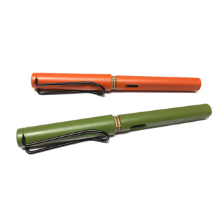 ปากกาหมึกซึม Lamy Safari 2021 Limited Edition สีส้ม Terra Red - สีเขียว Savannah Green