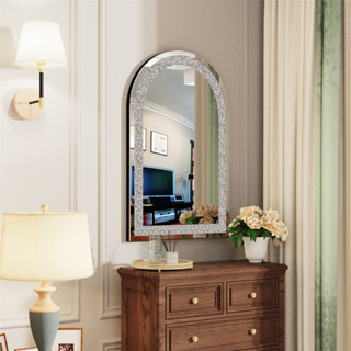 กระจกติดผนังขนาดใหญ่สำหรับห้องนั่งเล่น Arched Crystal Crushed Diamond Wall Accent Mirror Silvered Glass Mirror