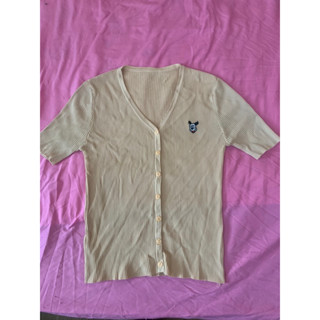 [มือสอง] เสื้อแขนสั้น เอวลอย มิกกี้