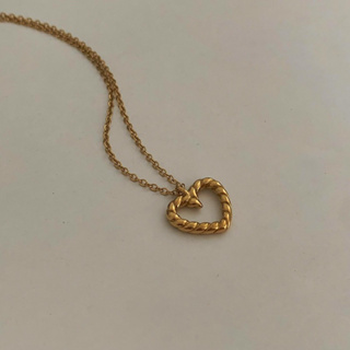 HER OBJECTIVE_HER BENE HEART PENDANT NECKLACE