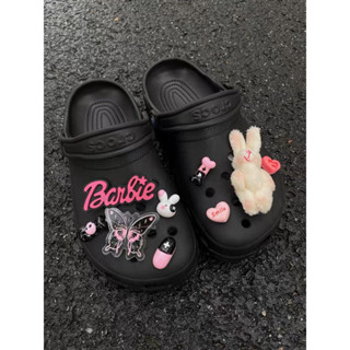 ตุ๊กตาติดรองเท้า Jibbitz crocs dark Barbie🩷🖤🌂**ได้ทั้งเซ็ต | Jibbitz  crocs