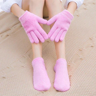 ถุงเท้าสปา ถุงมือสปา ผสมอโรเวร่า