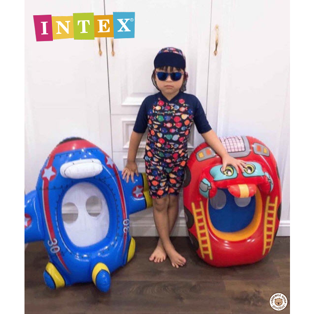 ห่วงยางสอดขาเด็ก มีพวงมาลัยหมุนได้แตรบีบกดมีเสียง มีพนักพิง ลายการ์ตูนน่ารัก วัสดุอย่างดี ขอบไม่มีคม