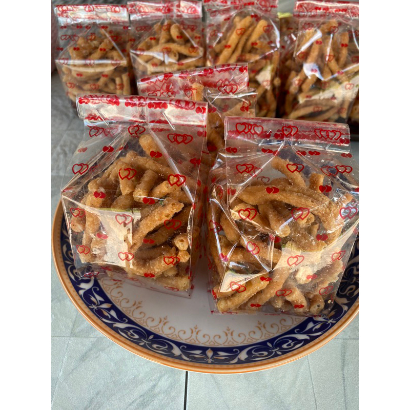 ขนมก้านบัวแพ็ค3ถุงแพ็ค5ถุงขนมทานเล่นอร่อยสูตรโบราณกรอบหวาน