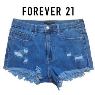 Forever 21 Distressed Frayed Denim  with rips Shorts ( ยีนส์ขาสั้น )