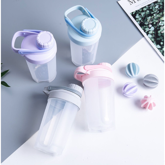 แก้วเช็คโปรตีนสีพาสเทล พร้อมสปริงบอลพลาสติก แก้วเชคโปรตีน 500ml MBE-01