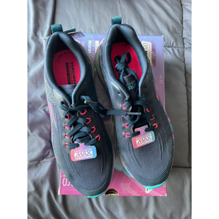 Skechers machine washable goga (max) air cooled สีดำ ขาว มือ1 23 ซม us 6 36