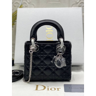 กระเป๋า  Dior งานออริเทียบแท้หนังแท้ สวยมาก size 18cm boxset*