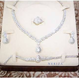 Neriza Jewelry/ ชุดเครื่องประดับออกงานเพชรสังเคราะห์ 4 ชิ้น ประกายเทียบเท่าเพชรแท้  เครื่องประดับเจ้าสาว NSW019